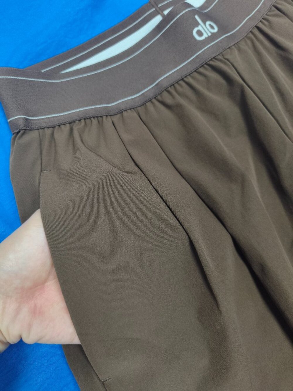 Alo Yoga Espresso Suit Up Casual Daily Trouser High Quality(Regular XS-S)🏡🌟NWT - Picture 7 of 7